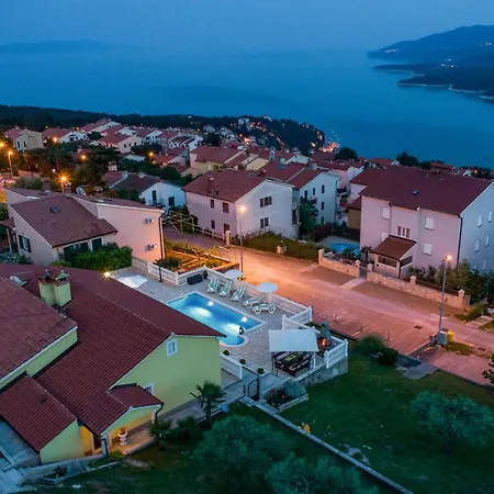 Stunning Apartment In Rabac With Kitchen * Rabac