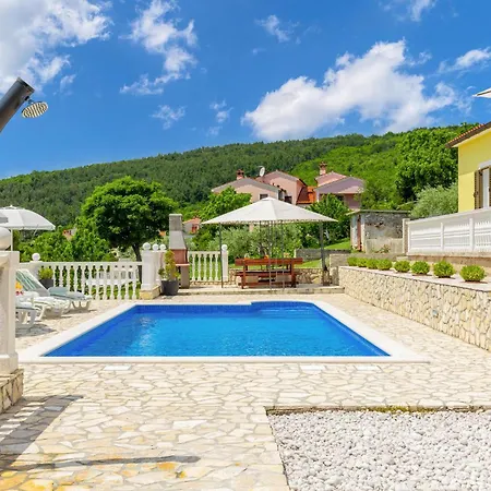 Stunning Apartment In Rabac With Kitchen Holiday home